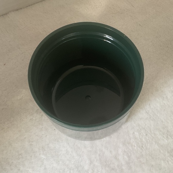 Stanley Classic Green and Silver Vacuum Bottle - Picture 2 of 4